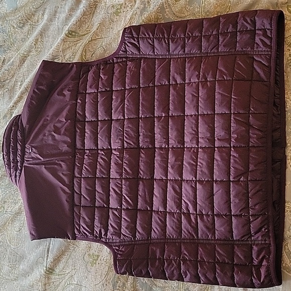 TOMMY HILFIGER PRIMALOFT VEST - Picture 8 of 10